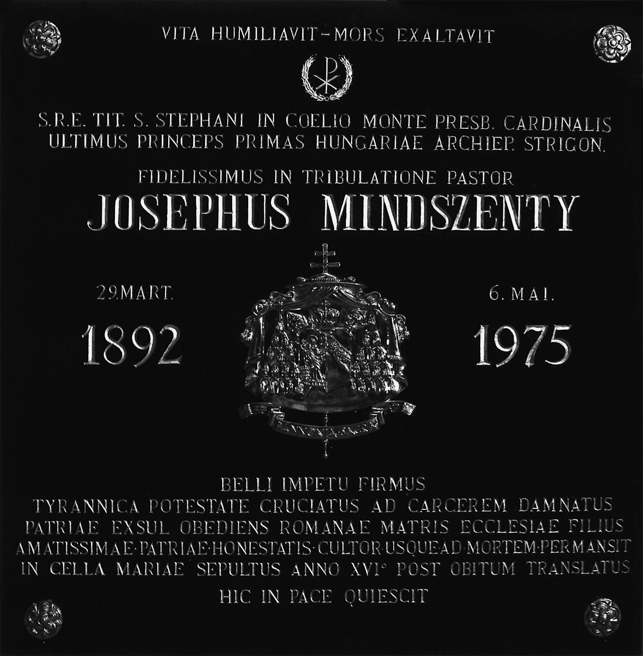 Mindszenty József sírfelirat